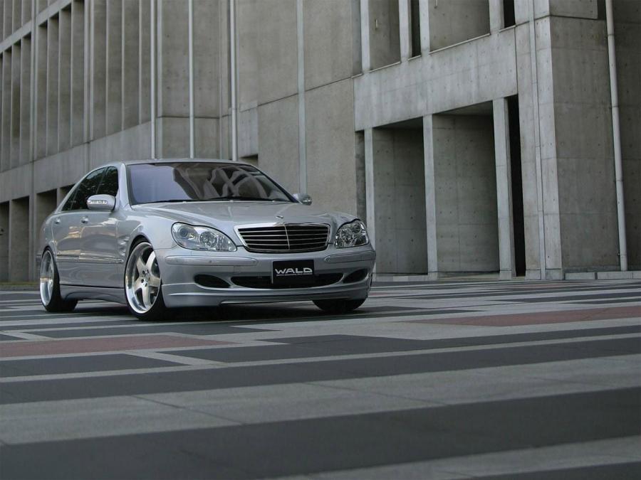  Mercedes-Benz S-Class by Wald 2006 года  (фото 5 из 6)